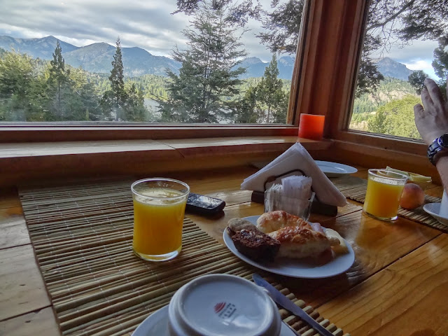 La imagen tiene un atributo ALT vacío; su nombre de archivo es 48259-dia12.-bariloche-mendoza2.jpg